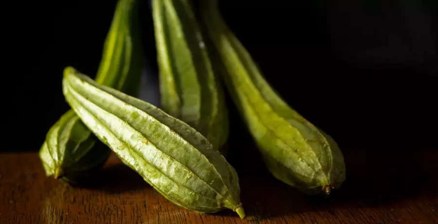 Weight loss to good heart: Benefits of turai or ridge gourd